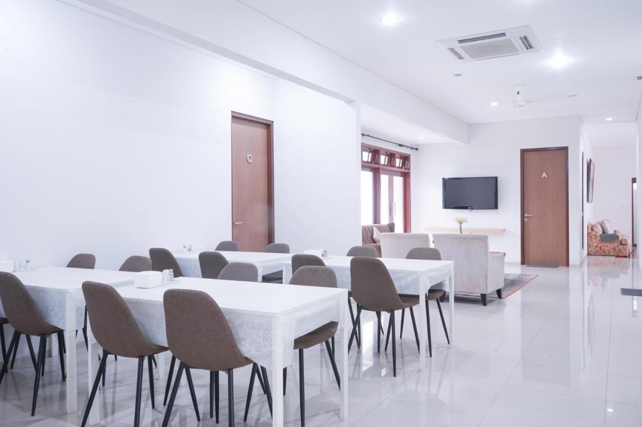 Mk House Tendean Cakarta Dış mekan fotoğraf